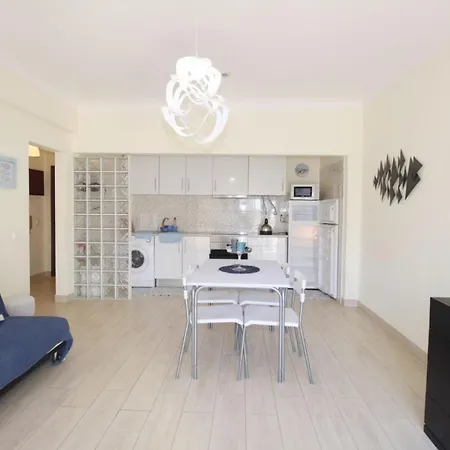 Apartment Solmonte White And Blue *